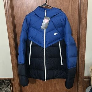 Brand new with tags Nike storm fit winter jacket